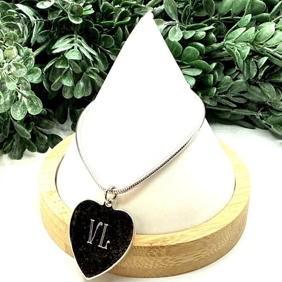 Silver-Toned Chain Bracelet With Engraved Heart Pendant VL Design by Coror - Picture 1 of 8